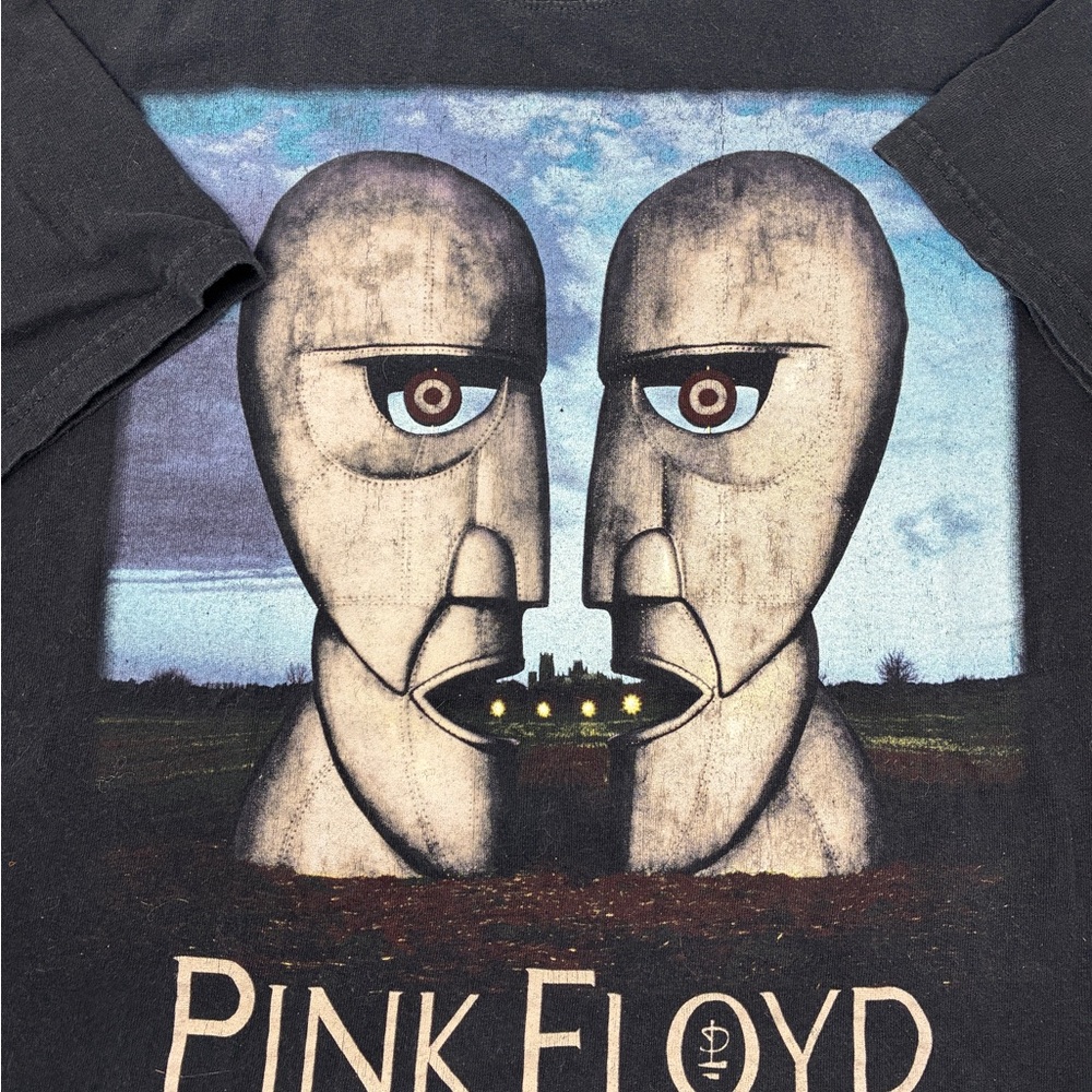 Pink Floyd Graphic T-Shirt